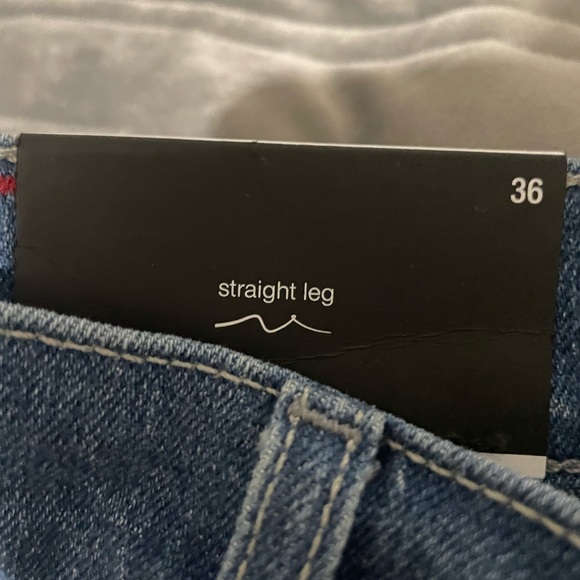 NWT 7 for all mankind jeans. Size 36. Straight leg. - Picture 2 of 4